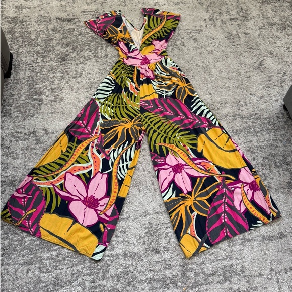 Women’s Maaji wide leg jumpsuit - Picture 7 of 7